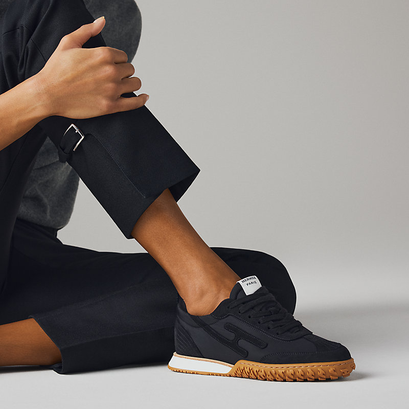 スニーカー 《ジェット》 - ブラック | Hermès - エルメス-公式サイト